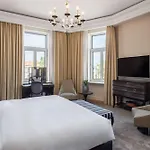 Grand Hotel Vilnius, Curio Collection By Hilton