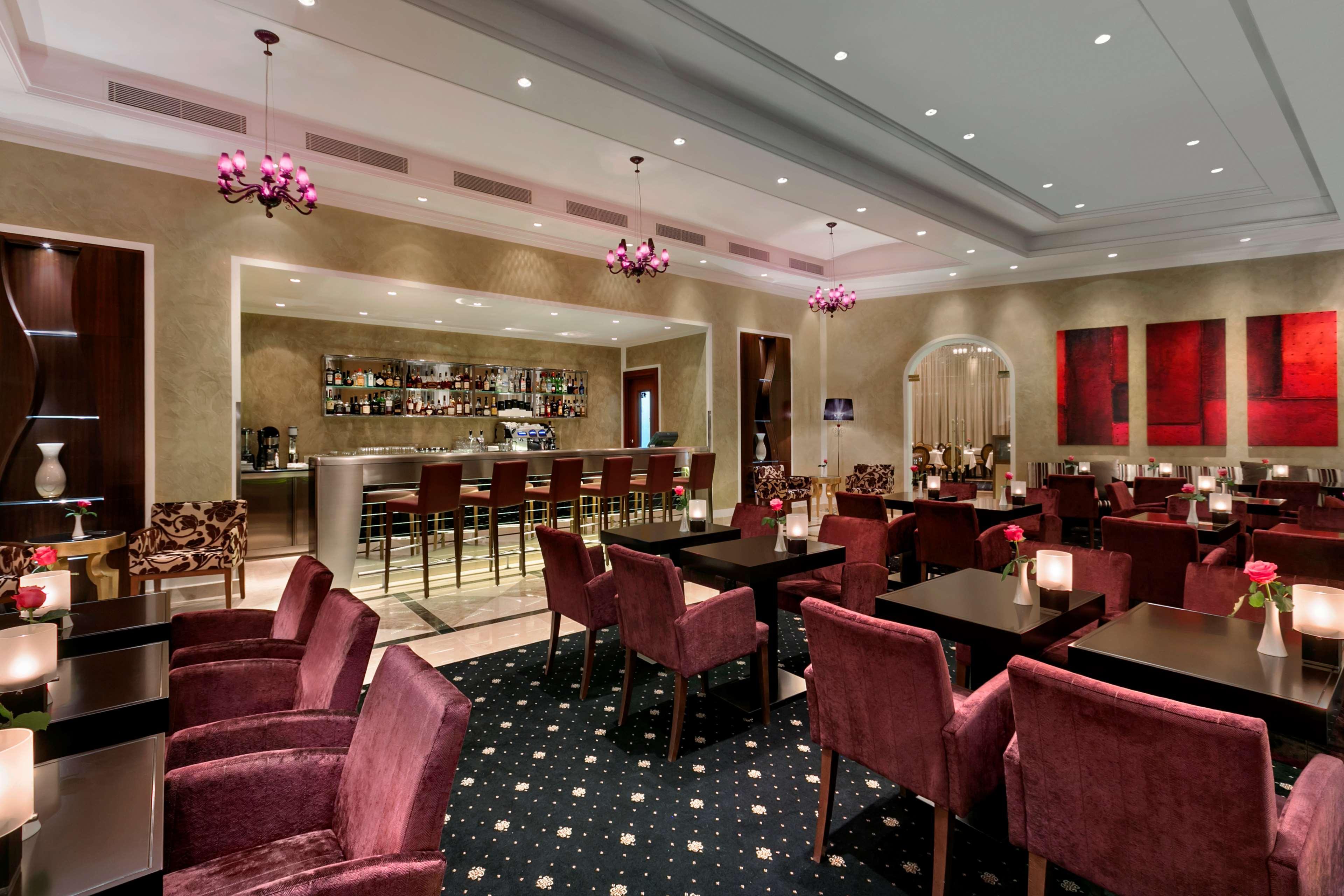 Grand Vilnius, Curio Collection By Hilton Hotel Wilna