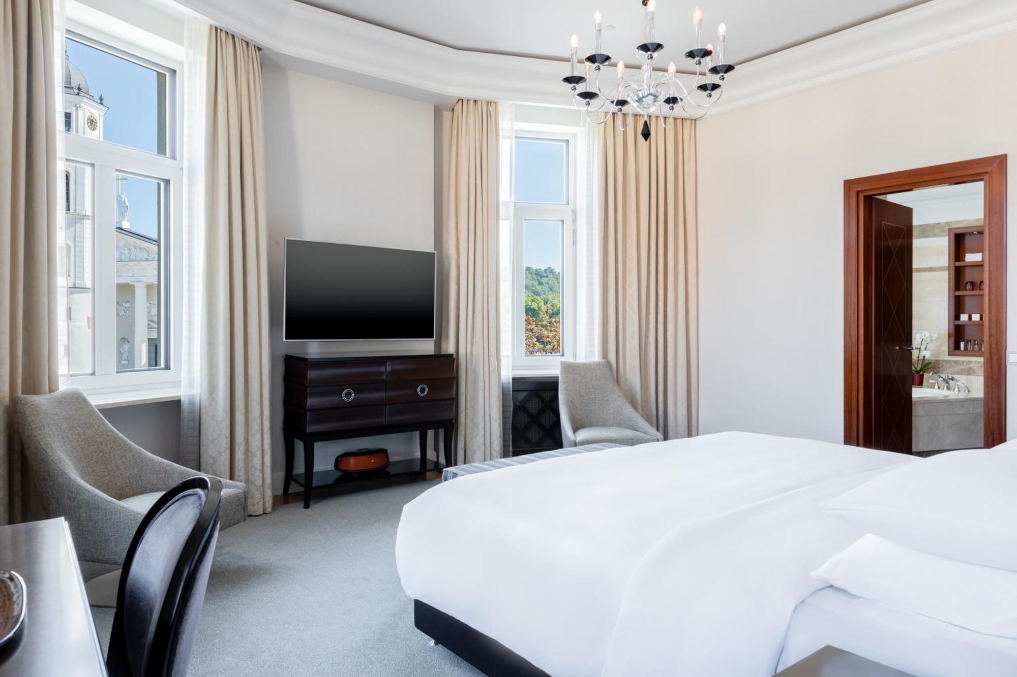 Grand Vilnius, Curio Collection By Hilton 5*