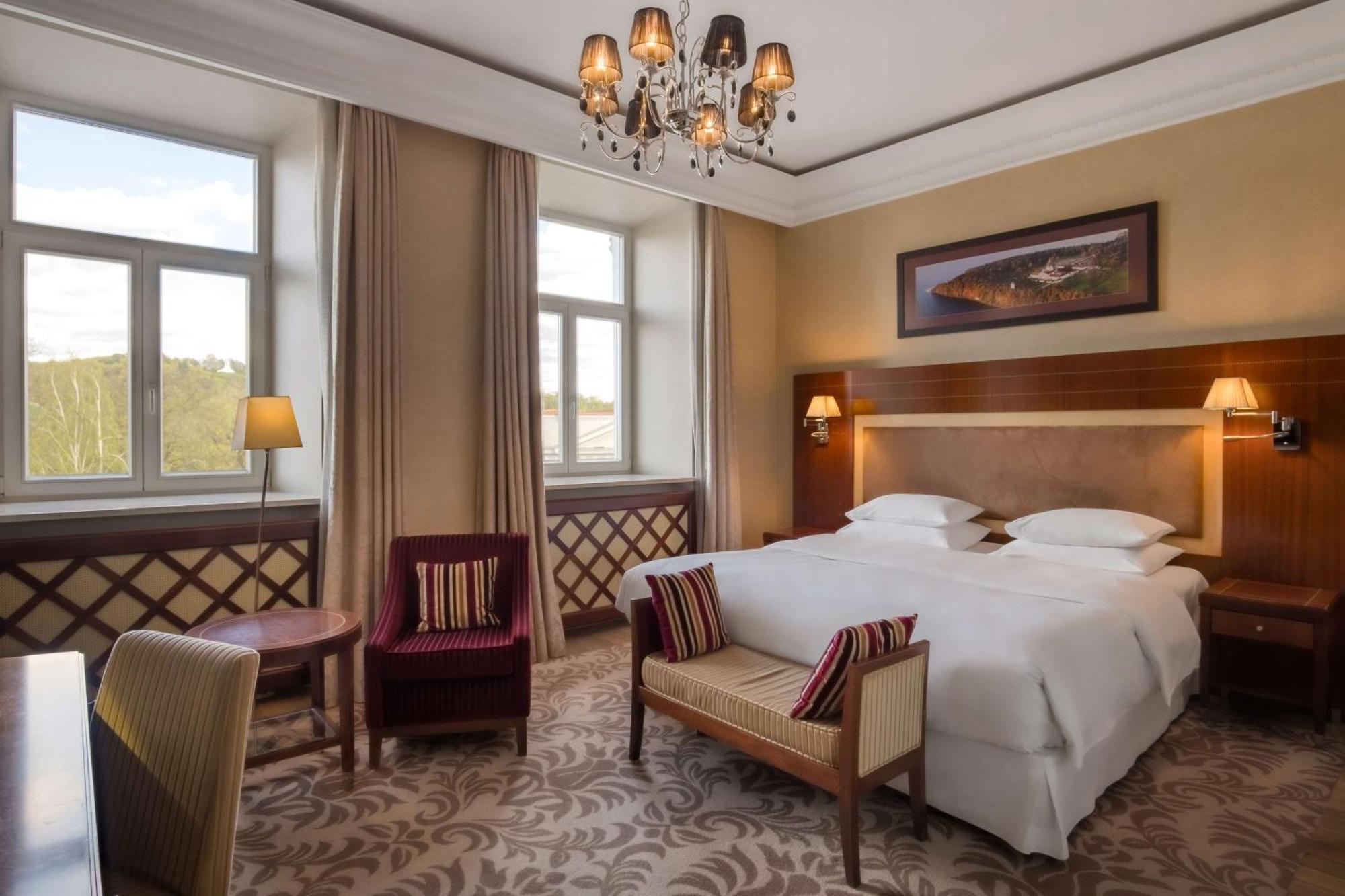 Grand Vilnius, Curio Collection By Hilton Hotel 5*