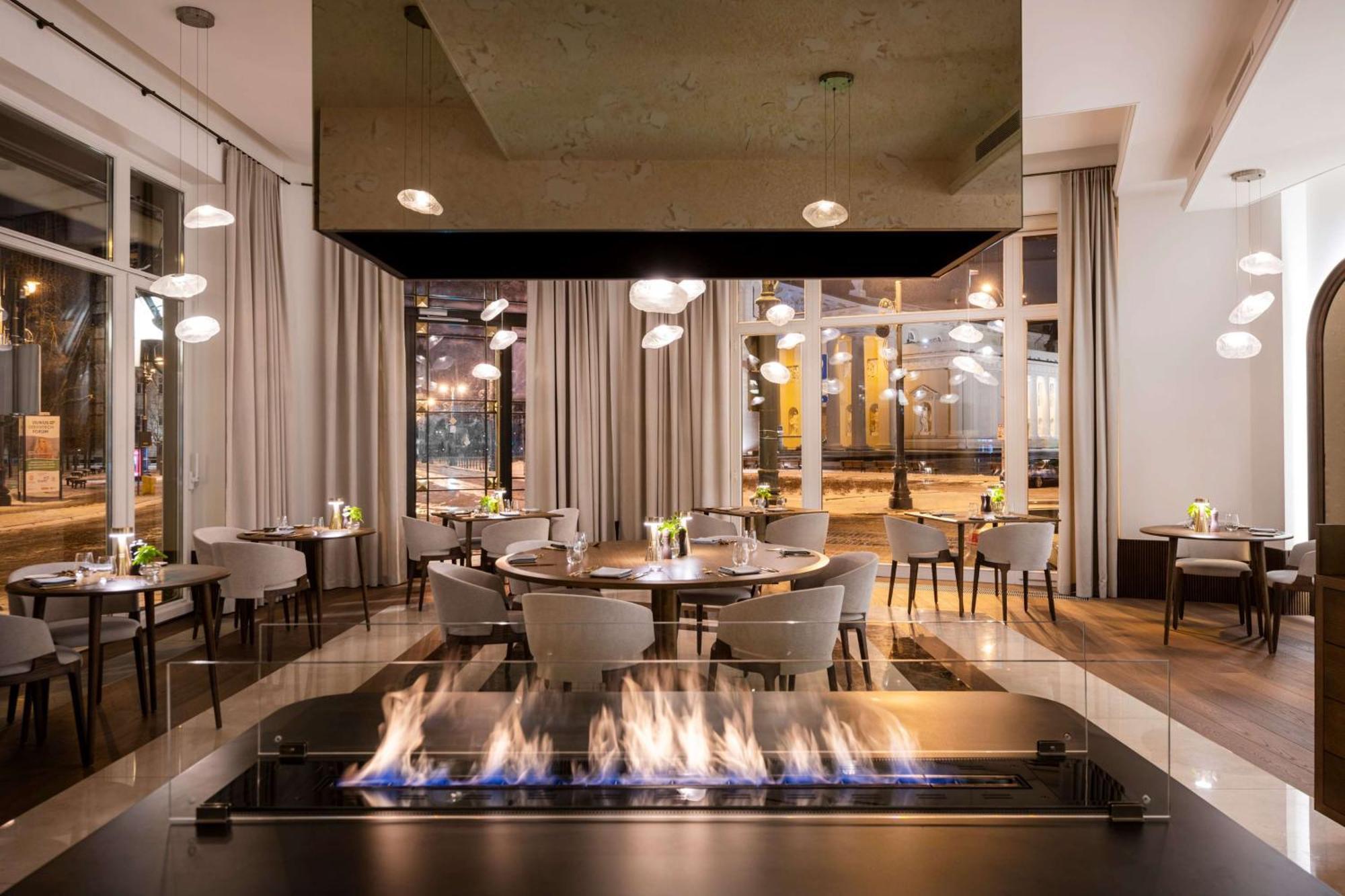 Grand Vilnius, Curio Collection By Hilton Hotel