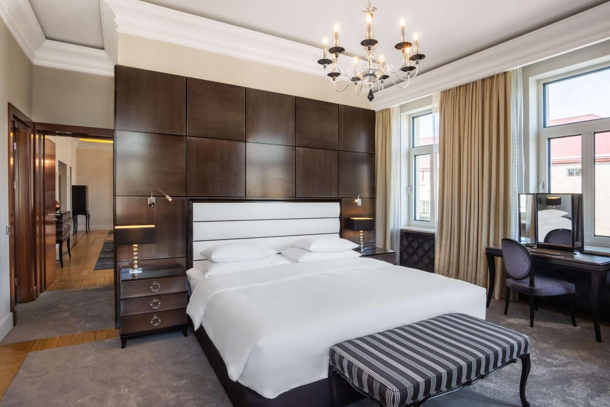 Grand Vilnius, Curio Collection By Hilton Wilna