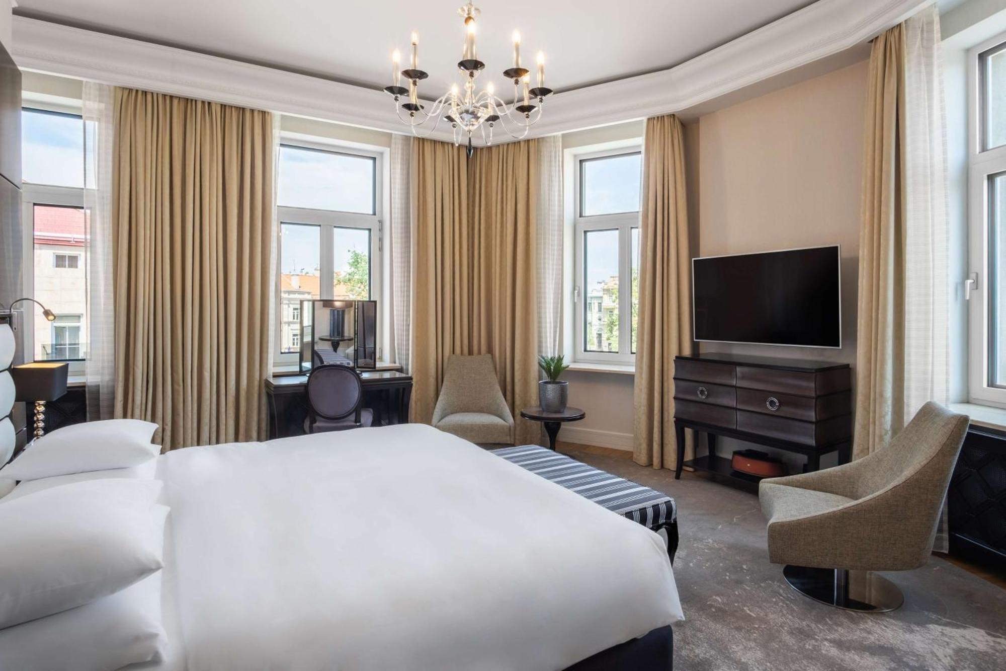 Grand Vilnius, Curio Collection By Hilton