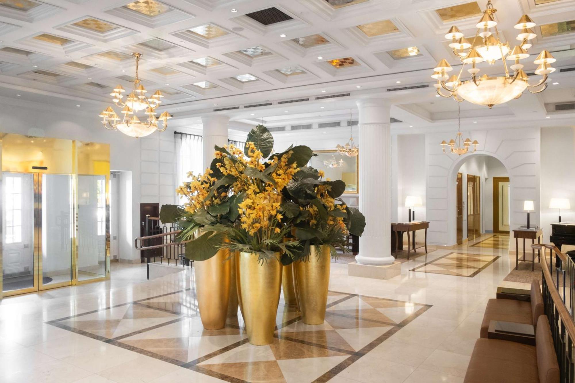 Hotel Grand Vilnius, Curio Collection By Hilton Wilna