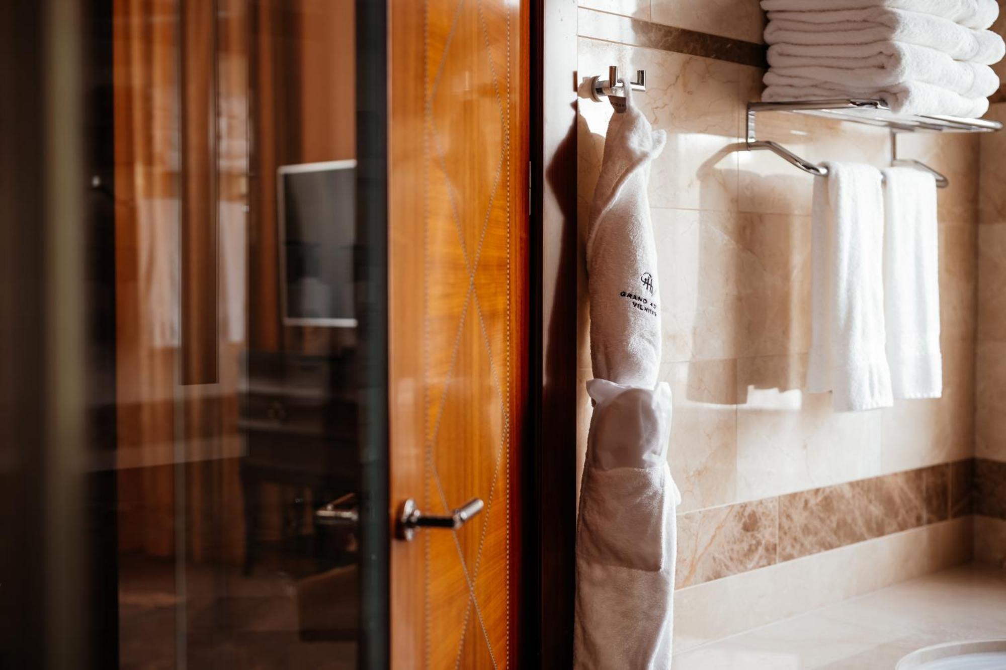 Grand Vilnius, Curio Collection By Hilton Hotel 5*